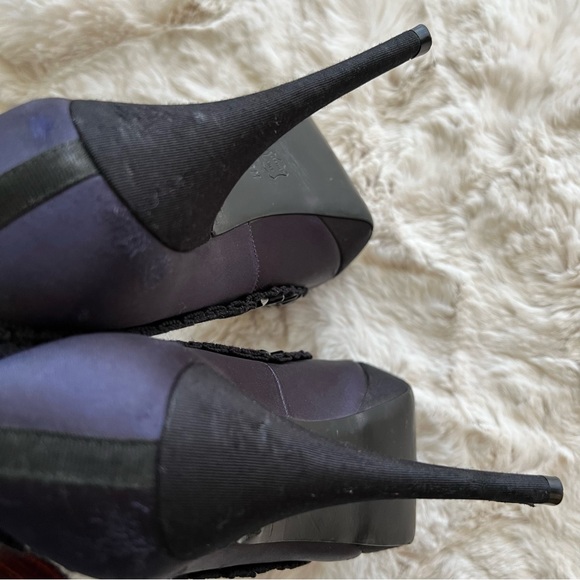 Tory Burch Purple & Black Studded Satin Platform Pleated Peep Toe Heels. Size 8 - Picture 15 of 15